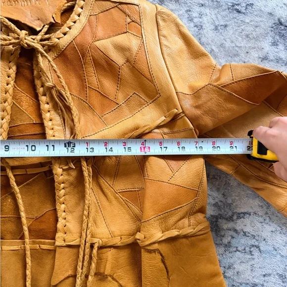 Vintage 1970s PATCHWORK LEATHER Artisan Made / Festival / Boho Style - Picture 12 of 16